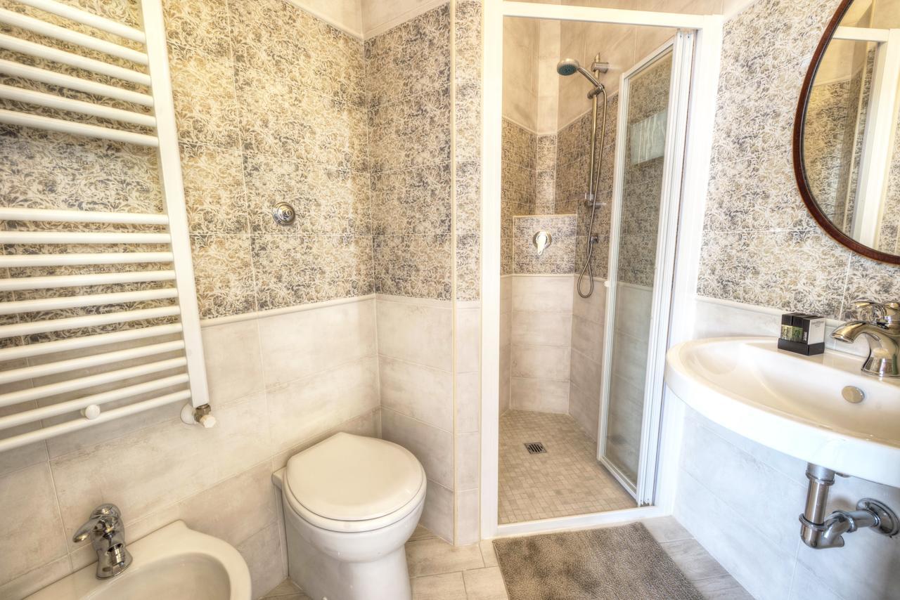 Villino Emanuele Bed and Breakfast Santa Marinella Εξωτερικό φωτογραφία